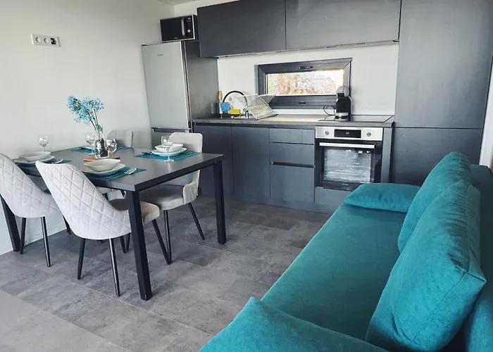 Camping Sea View Bluescape By Vellaris, Luxury Mobile *
