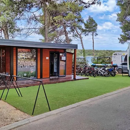 Camping Sea View Bluescape By Vellaris, Luxury Mobile Mali Lošinj