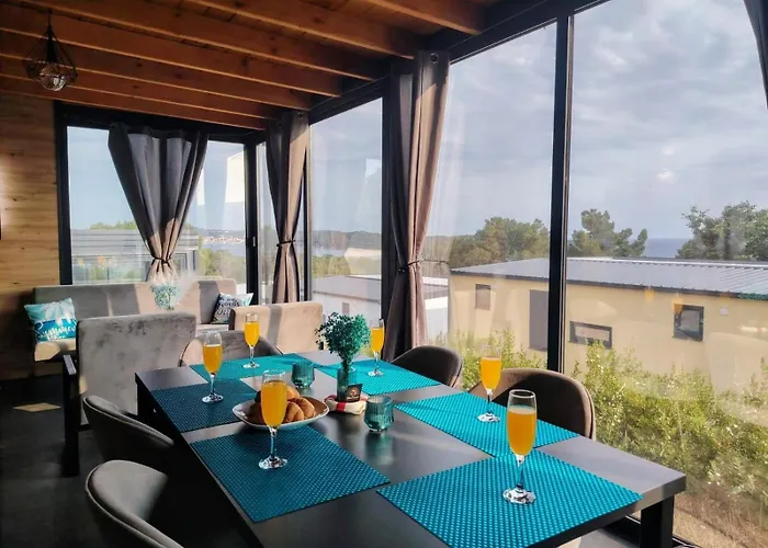 Sea View Bluescape By Vellaris, Luxury Mobile *