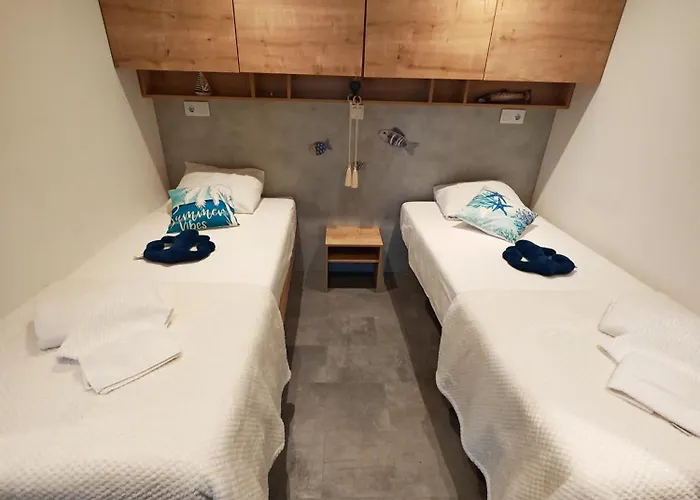 Sea View Bluescape By Vellaris, Luxury Mobile *