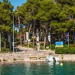 Sea View Bluescape By Vellaris, Luxury Mobile Camping *